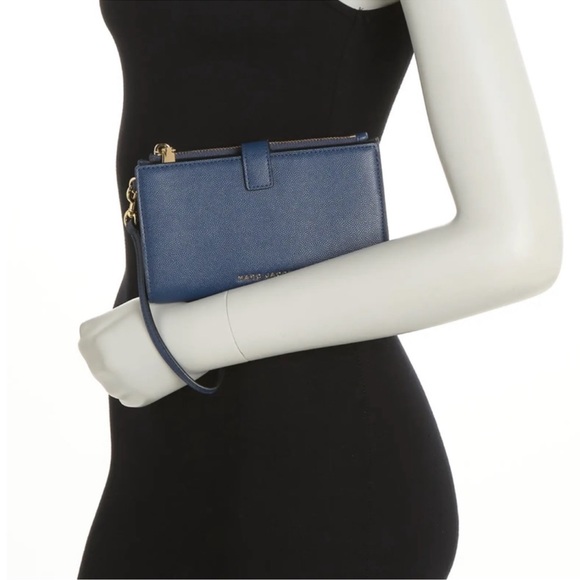 Navy Marc Jacobs Daily BRB Phone Wristlet Wallet